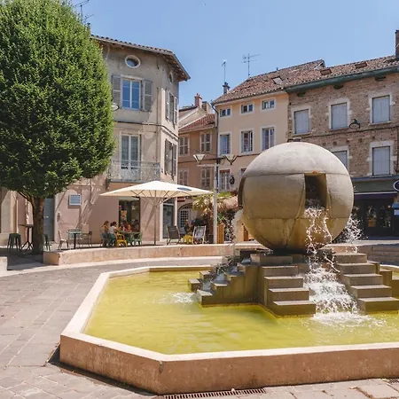 Hypercentre Rdc - New Location * Bourg-en-Bresse